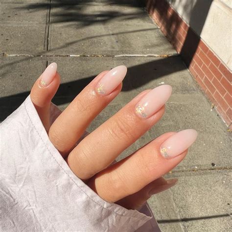 cute natural nails